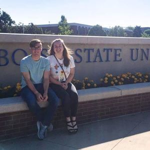 Meet your Posher, Aaron